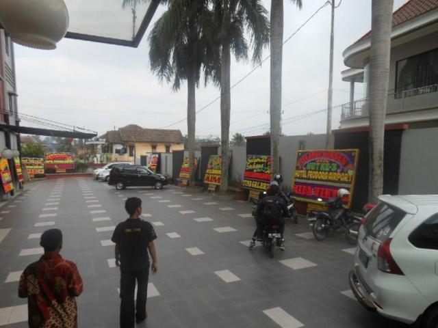 Feodora Airport Otel Palembang Dış mekan fotoğraf