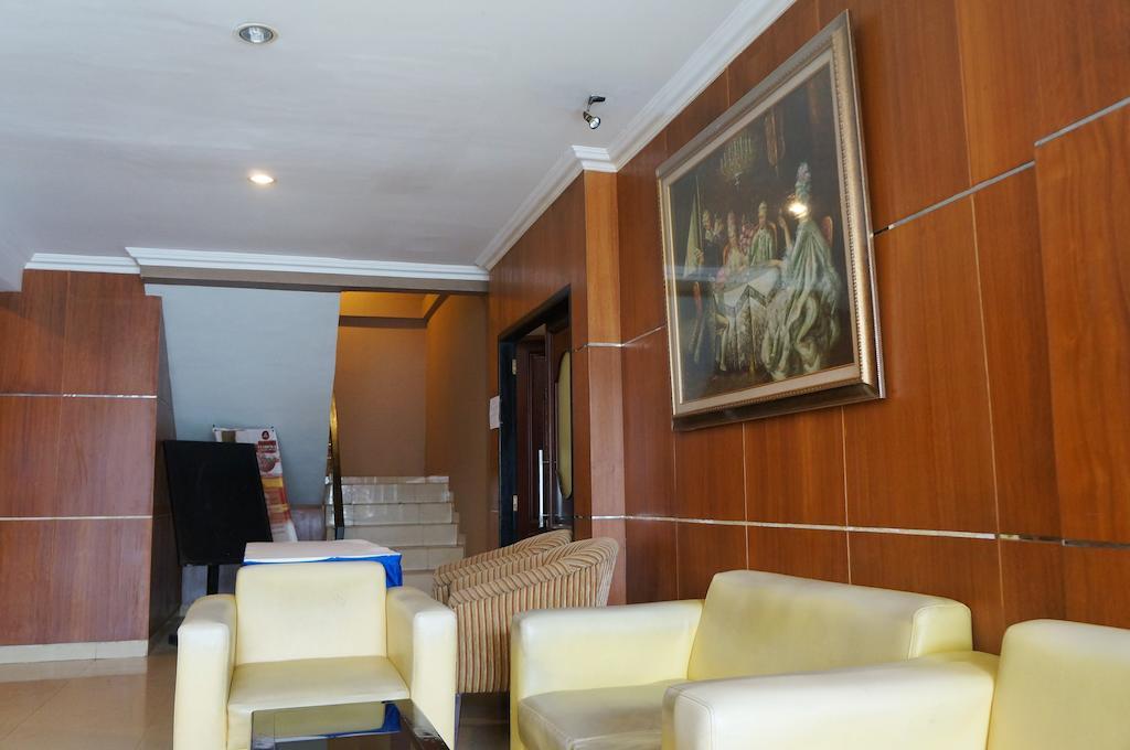 Feodora Airport Otel Palembang Dış mekan fotoğraf